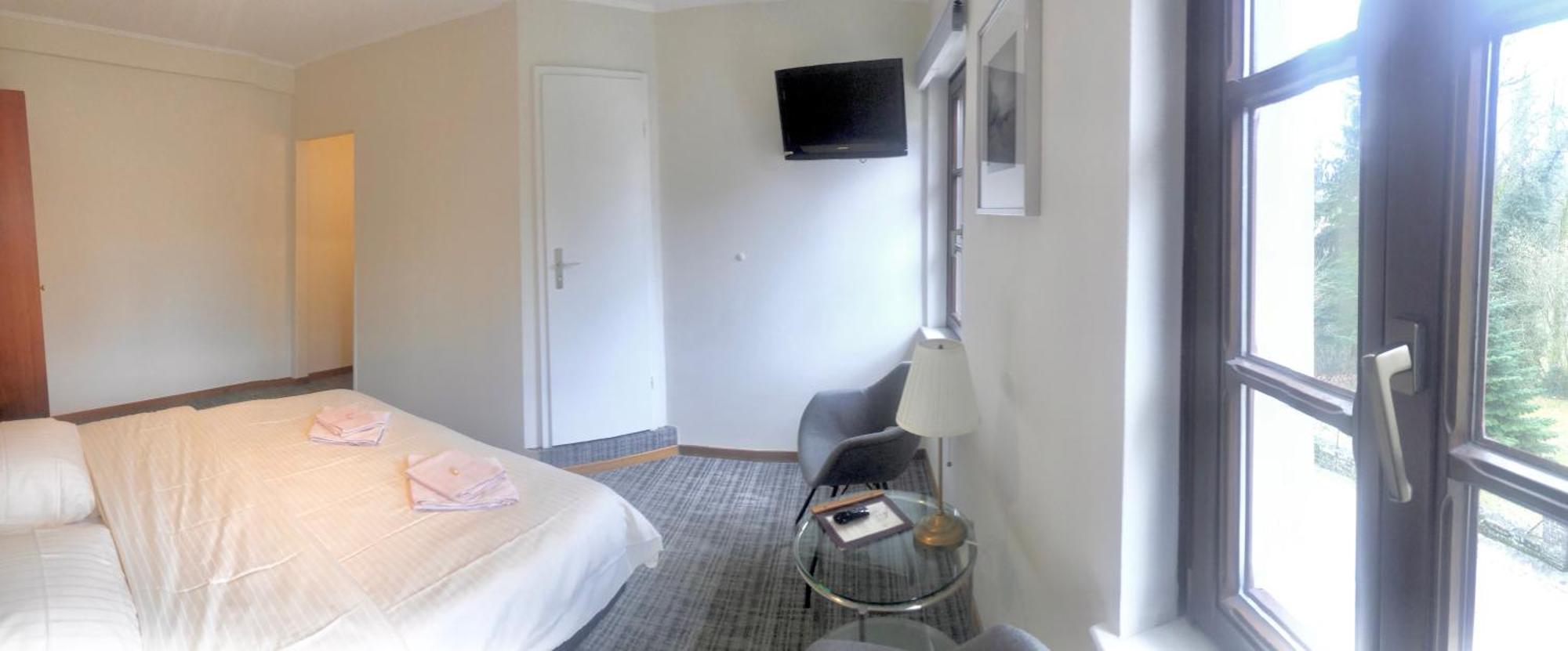 Hotel Auberge Rustique โบฟอร์ท ภายนอก รูปภาพ